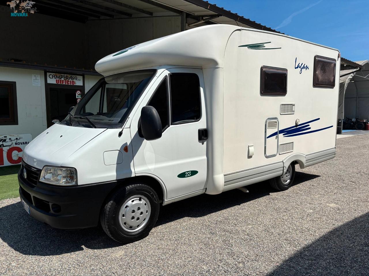 MCLOUIS LAGAN 253 - Semintegrale con letto matrimoniale in coda ed ampio garage foro 77x122