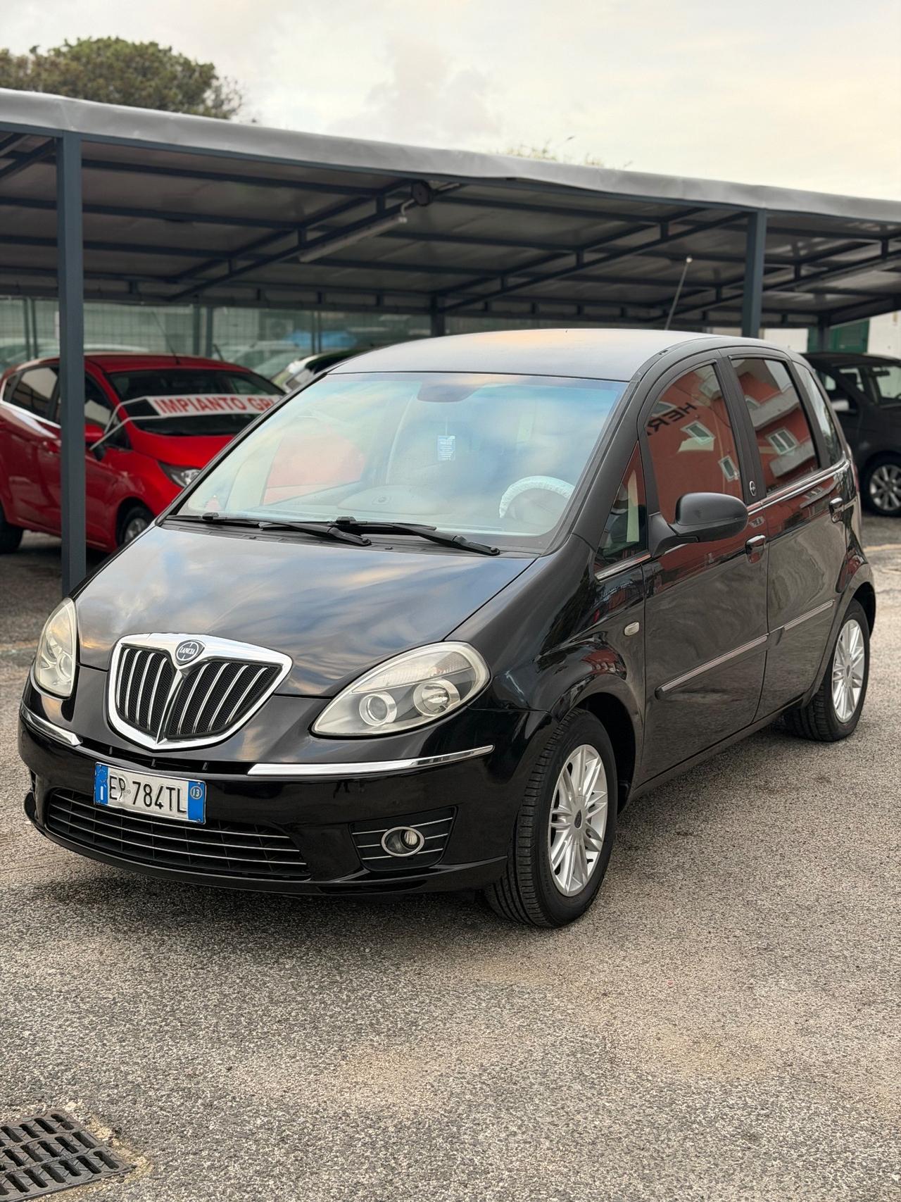 Lancia MUSA 1.4 8V Ecochic (GPL) Diva