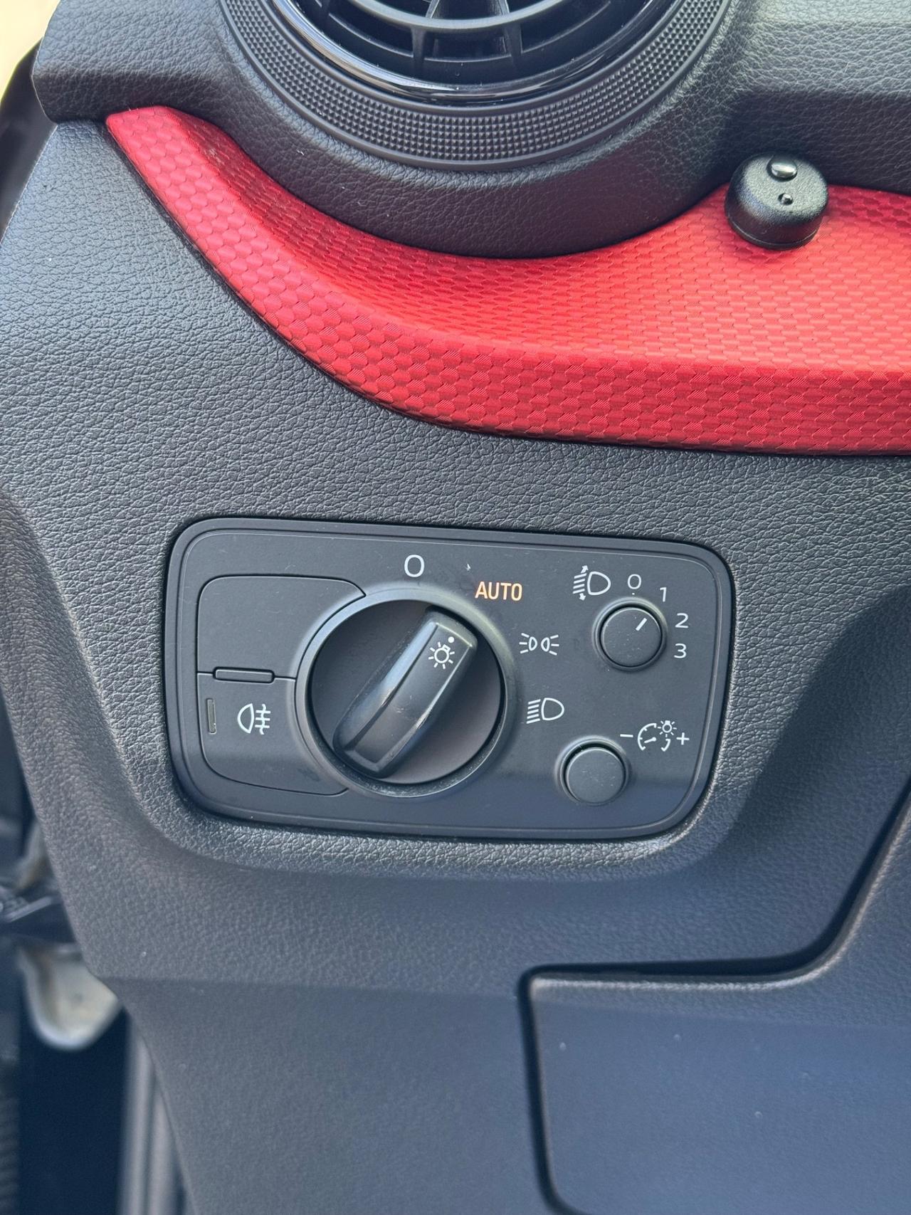 Audi Q2 1.6 TDI S tronic Business