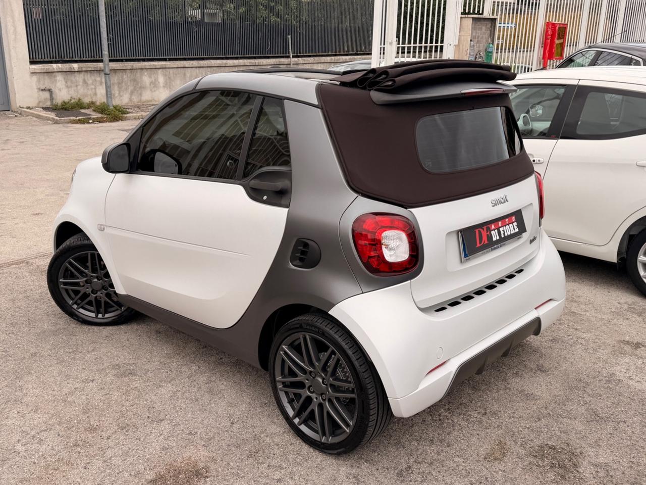 Smart ForTwo SuiteBrown CABRIO 0.9 90Cv TURBO ALLES BRABUS