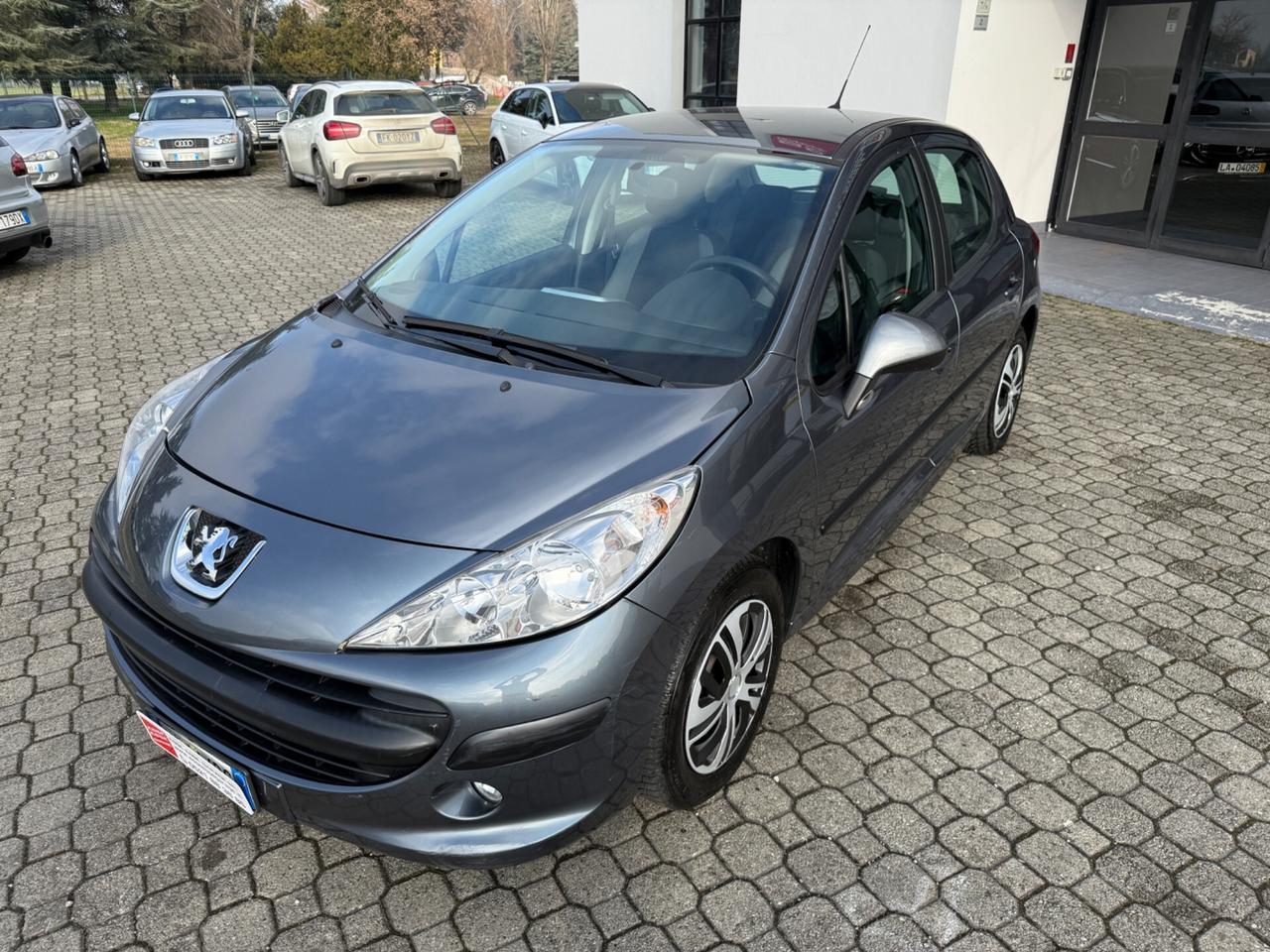 Peugeot 207 1.4 8V 75CV 5p. Energie Sport ECO GPL