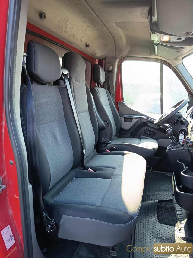 RENAULT Master 120.33 2.5 dCi +IVA 22%