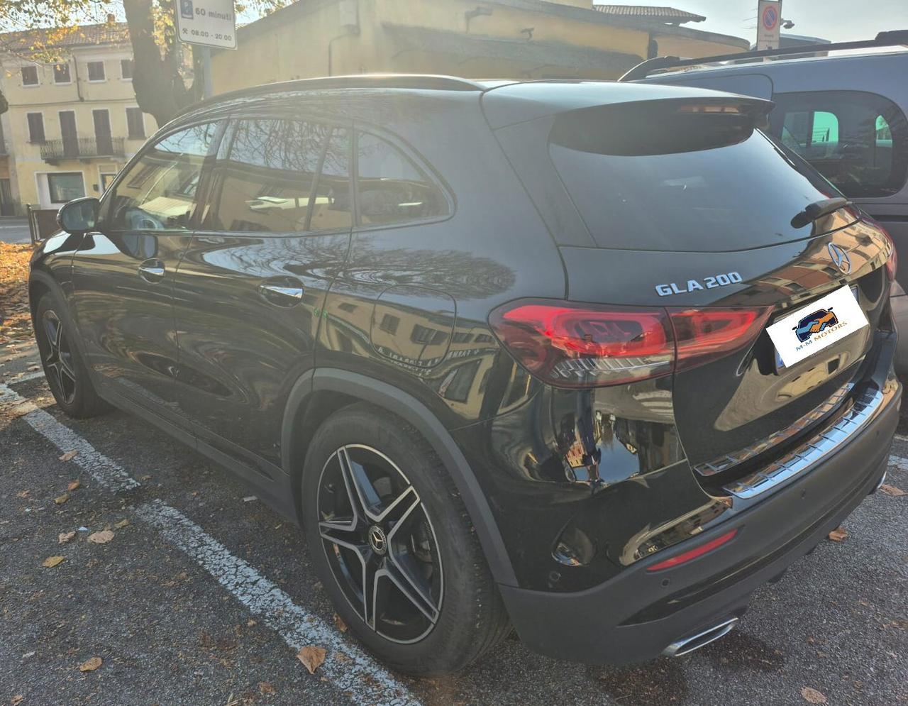 Mercedes GLA 200 Premium Pack AMG Night