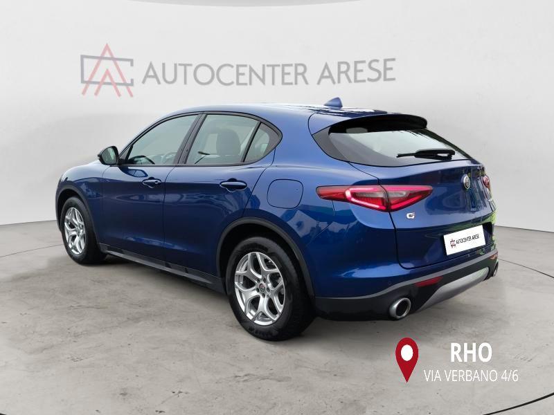 Alfa Romeo Stelvio 2.2 t Business Q4 190cv auto