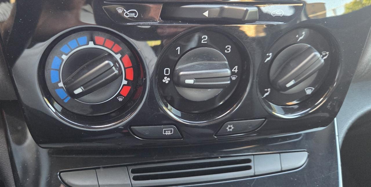 Lancia Ypsilon 1.2 SOLO 83000 KM TAGLIANDATA GARANZIA