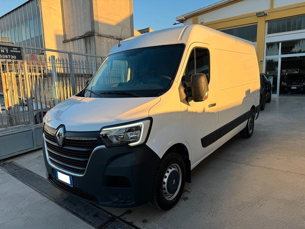 Master 2.3dCi 135cv PERFETTO TAGLIANDATO GOMMATO