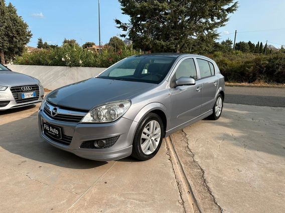 Opel Astra 1.7 CDTI 110CV 5 porte Cosmo