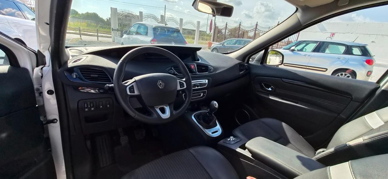 Renault Scenic Scénic X-Mod 1.6 dCi 130CV Dynamique