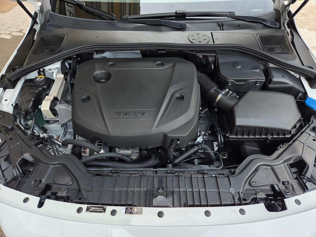 VOLVO V60 CROSSCOUNTRY 2.0 150 CV KM CERTIFIC 2016