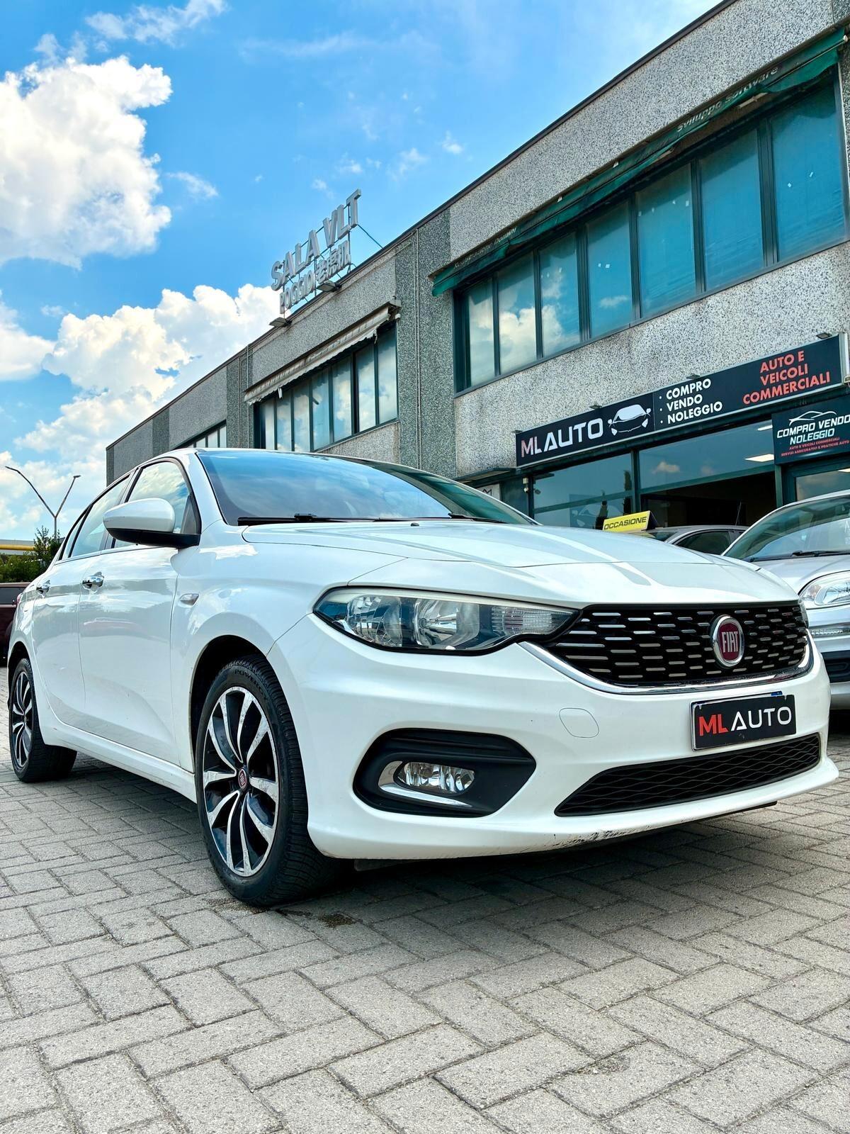 Fiat Tipo 1.3 Mjt 4 porte Lounge - ok neopatentato