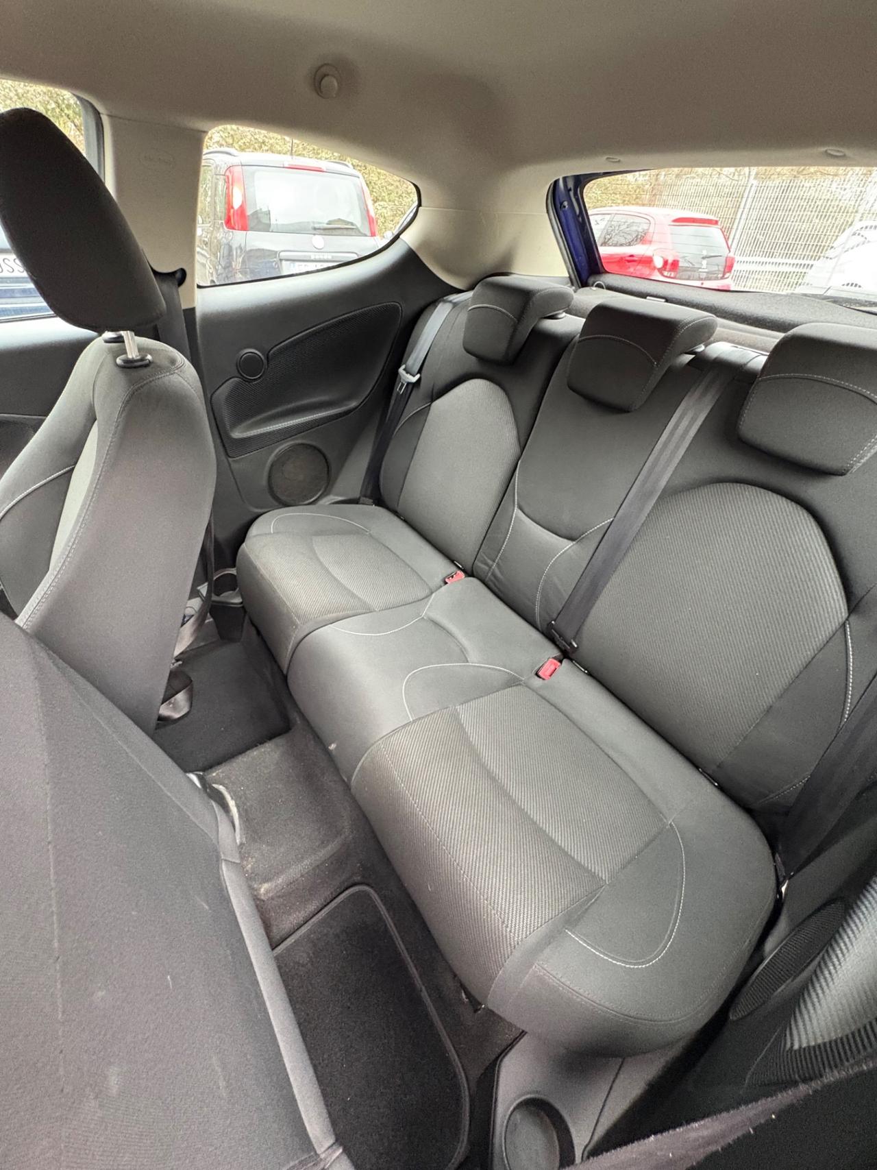 Alfa Romeo MiTo 1.3 JTDm-2 95 CV S&S Distinctive Sport Pack