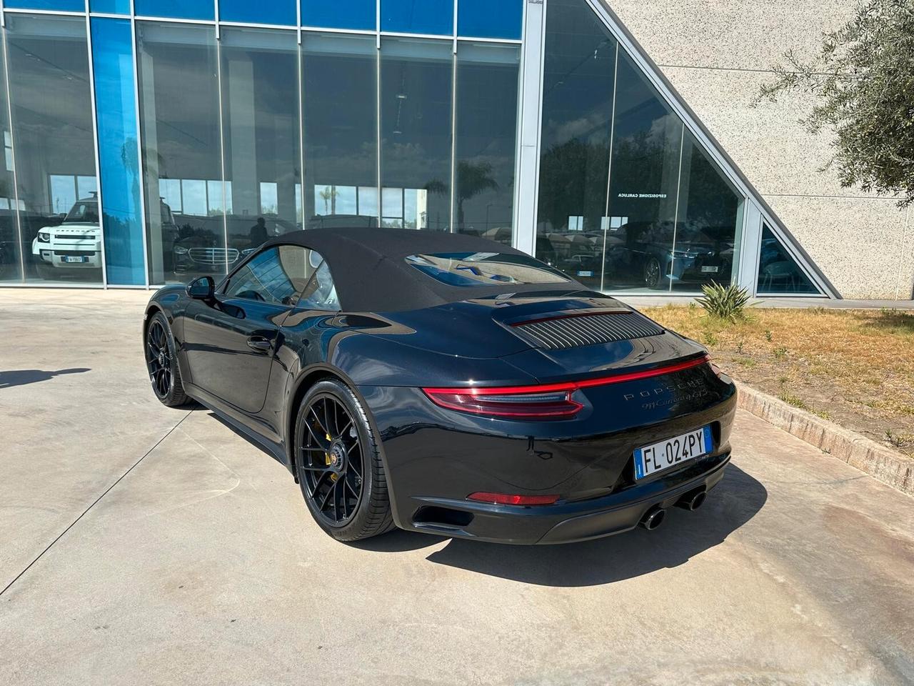 Porsche 911 3.0 Carrera GTS Cabriolet auto
