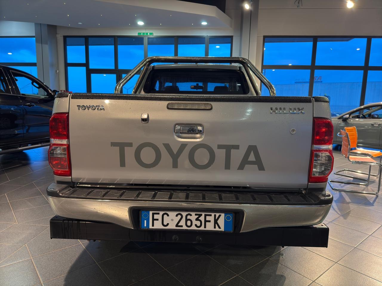 Toyota Hilux 2.5 D-4D 4WD my15"