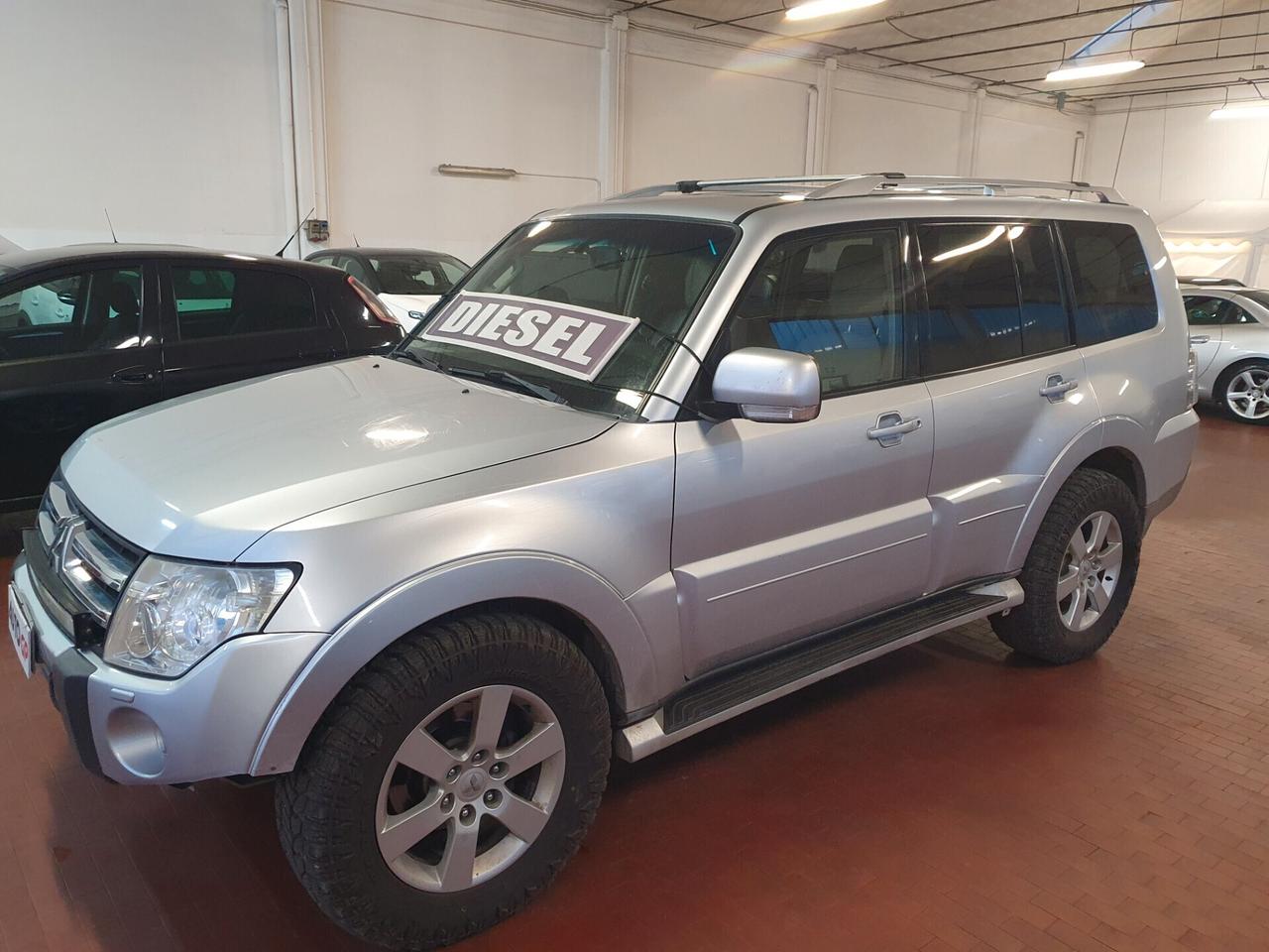 Mitsubishi Pajero 3.2 DI-D 16V 170cv 7p 2008