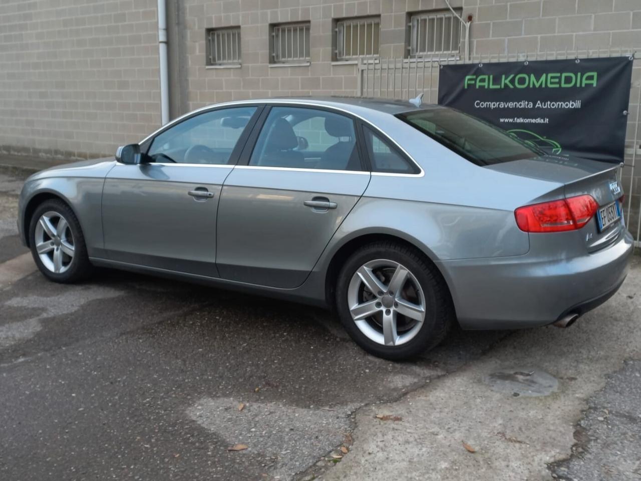 Audi A4 3.2 V6 FSI qu. tiptronic Advanced