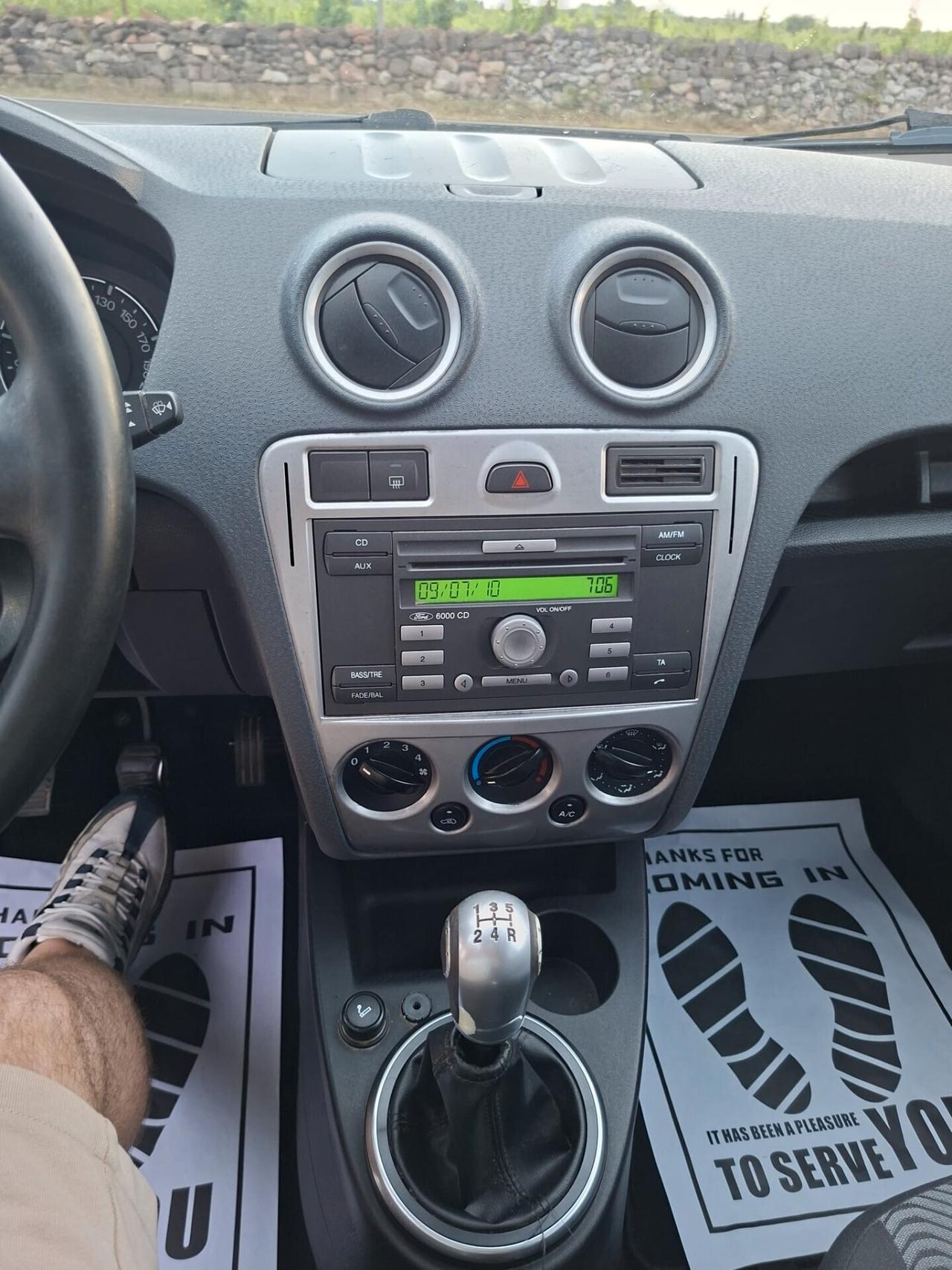 Ford Fusion TITANIUM 1.4 TDCi 5p.