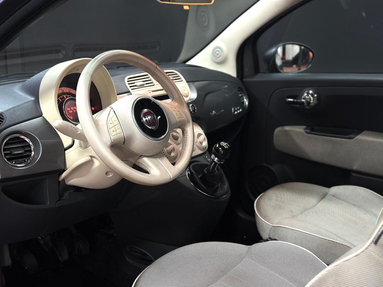 Fiat 500 Lounge #10772