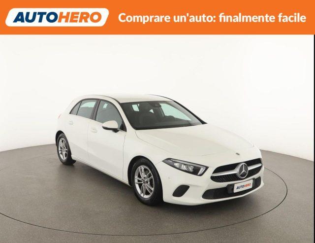 MERCEDES-BENZ A 180 d Business