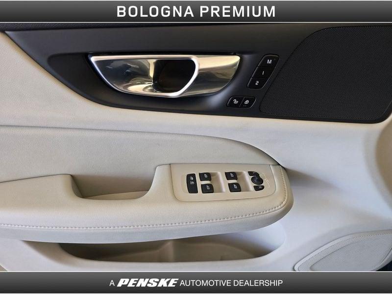 Volvo V60 Cross Country V60 Cross Country B4 (d) AWD automatico Plus