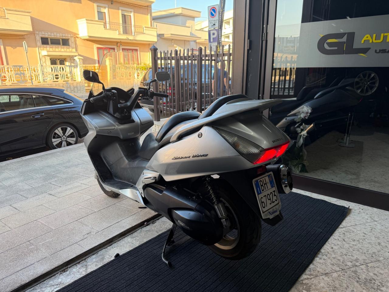 Honda Silver Wing 600 Aggressivo