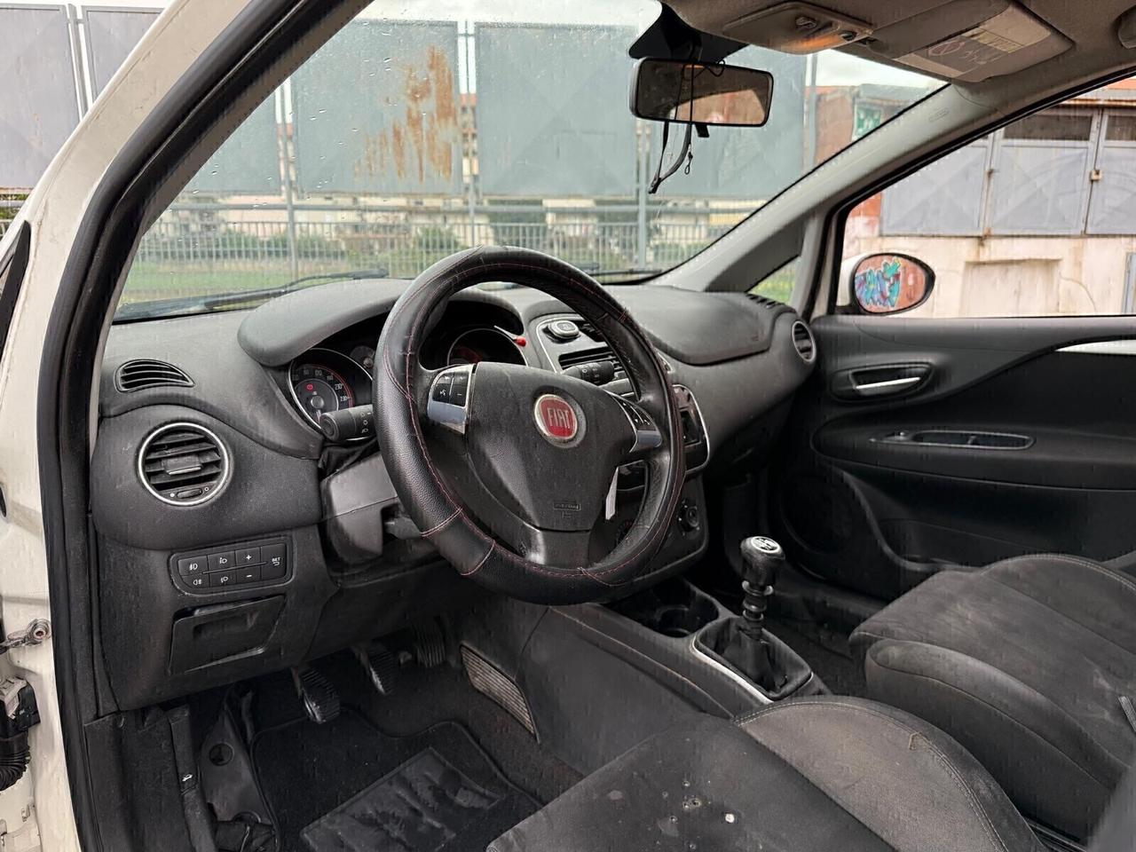 2016 Fiat Punto 1.4 8V 5 porte Natural Power Lounge
