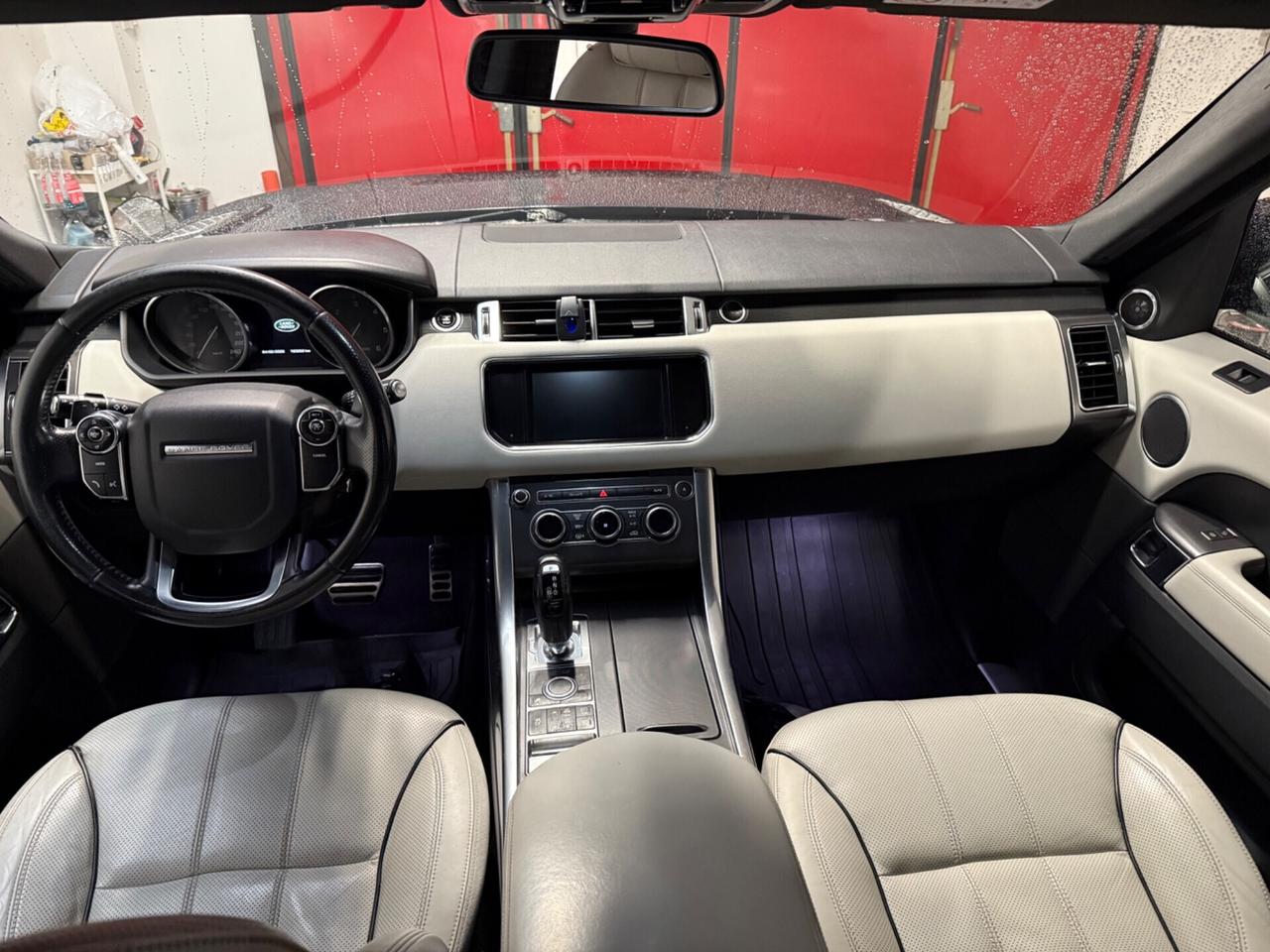 Land Rover Range Sport 3.0 TDV6 HSE