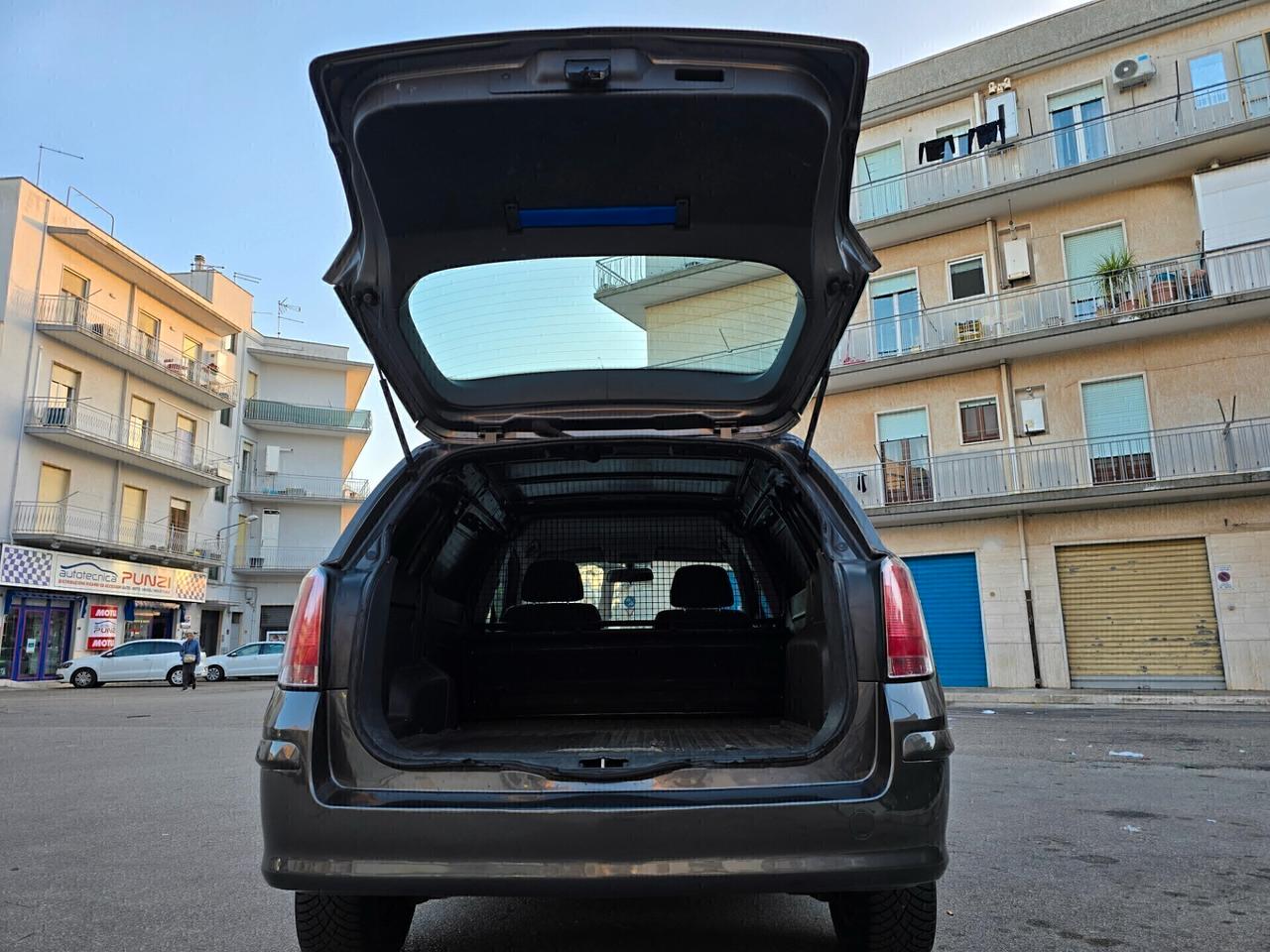OPEL ASTRA 3a SERIE 1.3 CDTI SW 3P VAN AUTOCARRO