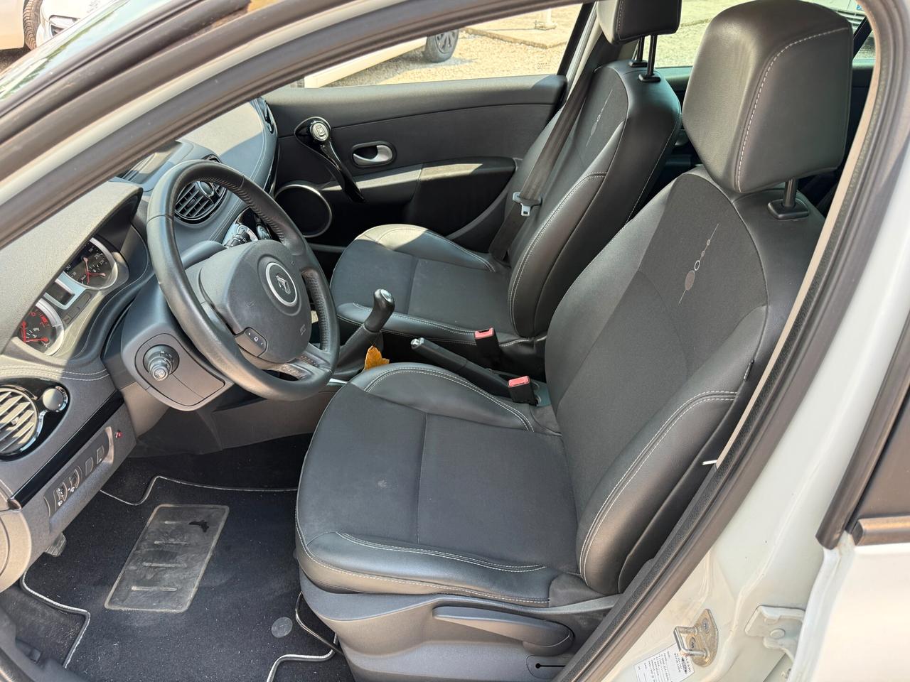 Renault Clio 1.2 16V TCE 105CV 5 porte Dynamique