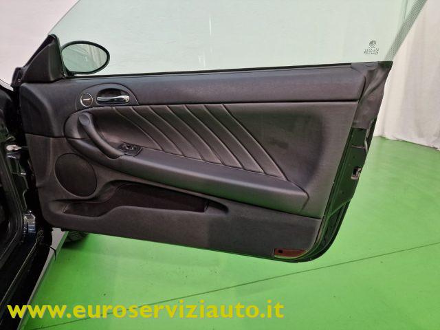 ALFA ROMEO GT 1.9 JTDM 16V Distinctive Q2