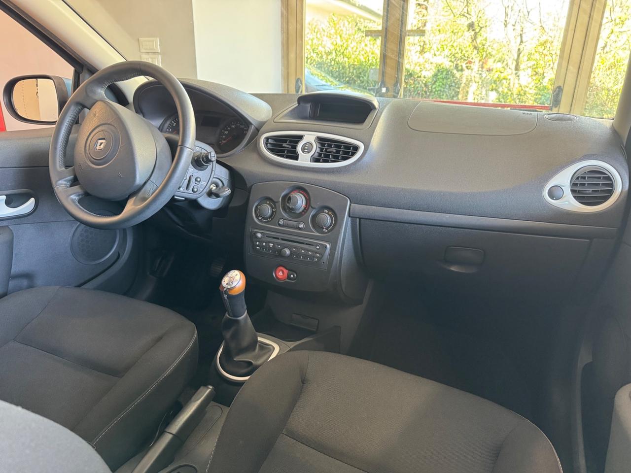 Renault Clio 1.2 16V 5 porte Live!