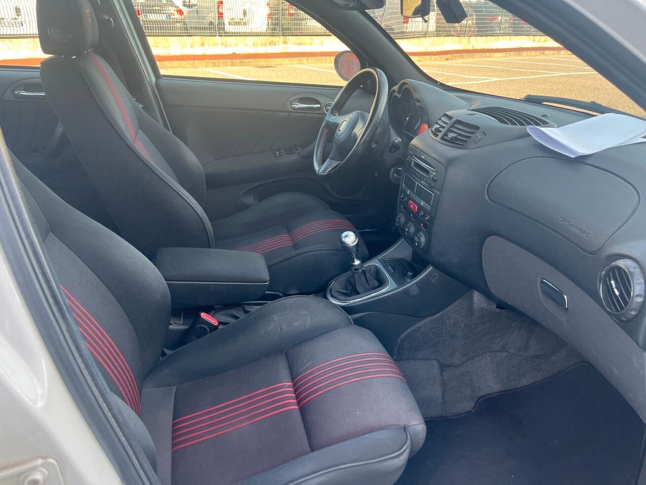 Alfa Romeo 147 1.9 JTDm Q2 (170) 5p. Ducati Corse