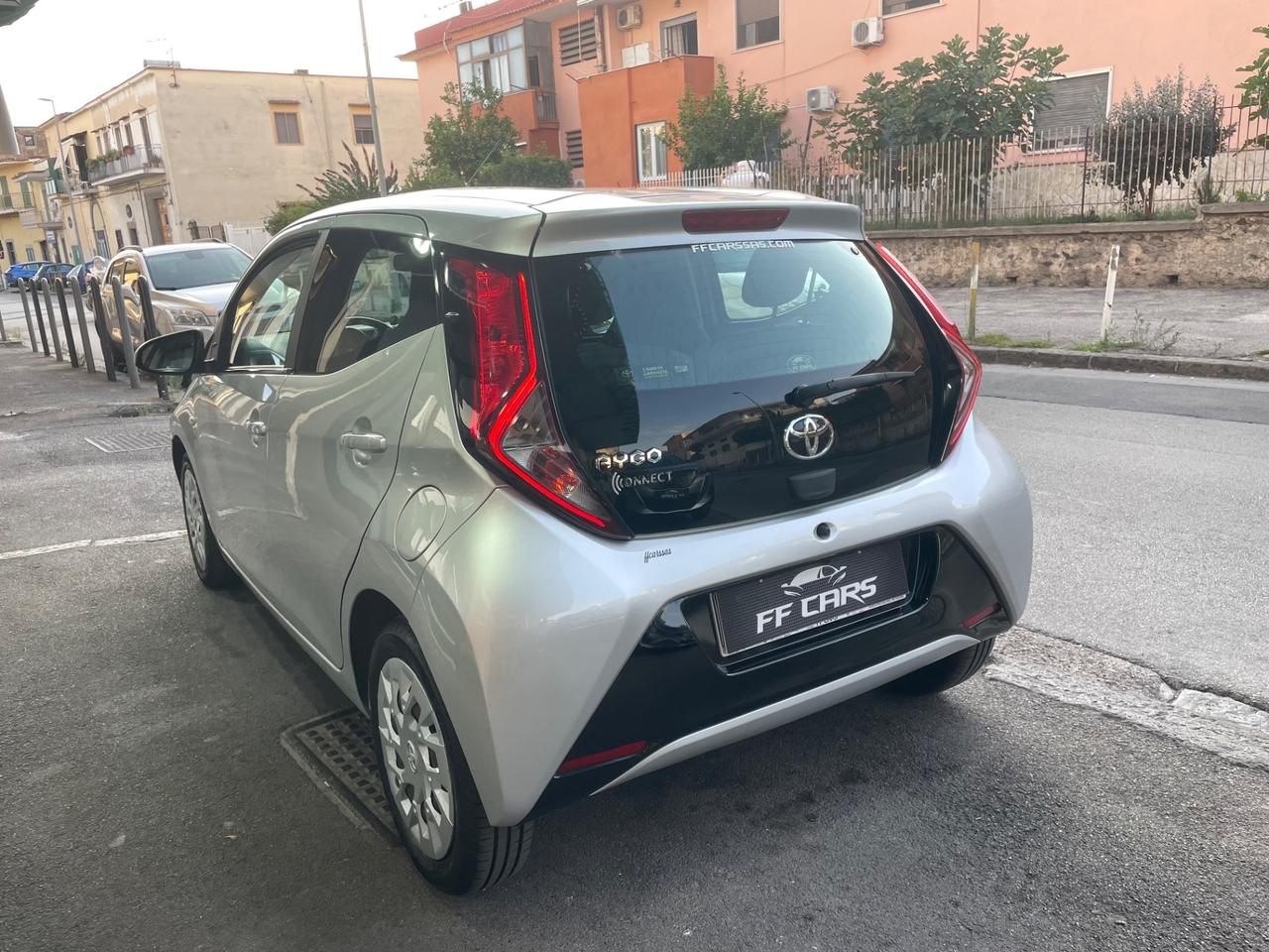 Toyota Aygo Connect 1.0 VVT-i 72 CV 5 porte Cambio Automatico 2020