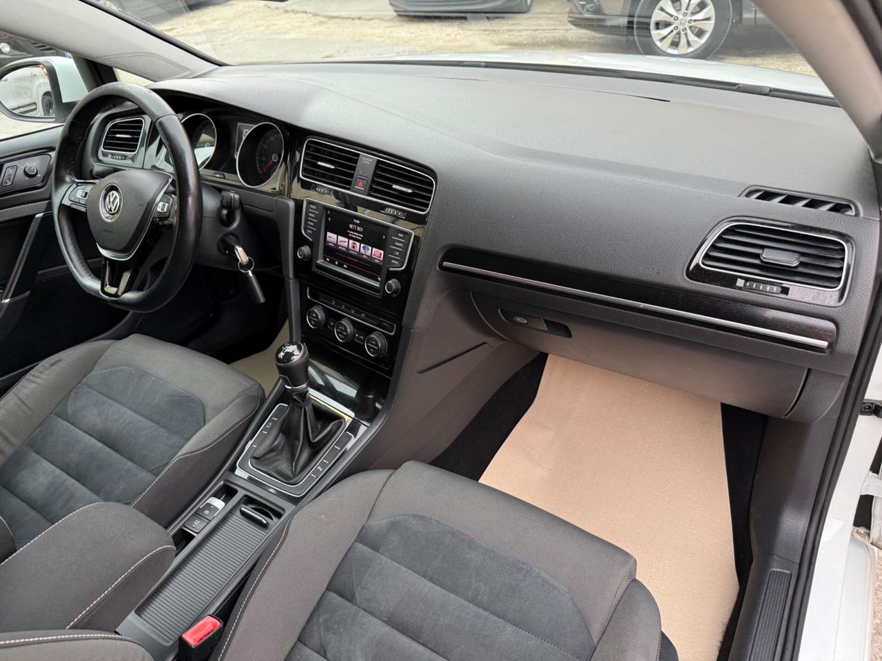 Volkswagen Golf 1.6 TDI 110 CV 5p. Executive BlueMotion Technology