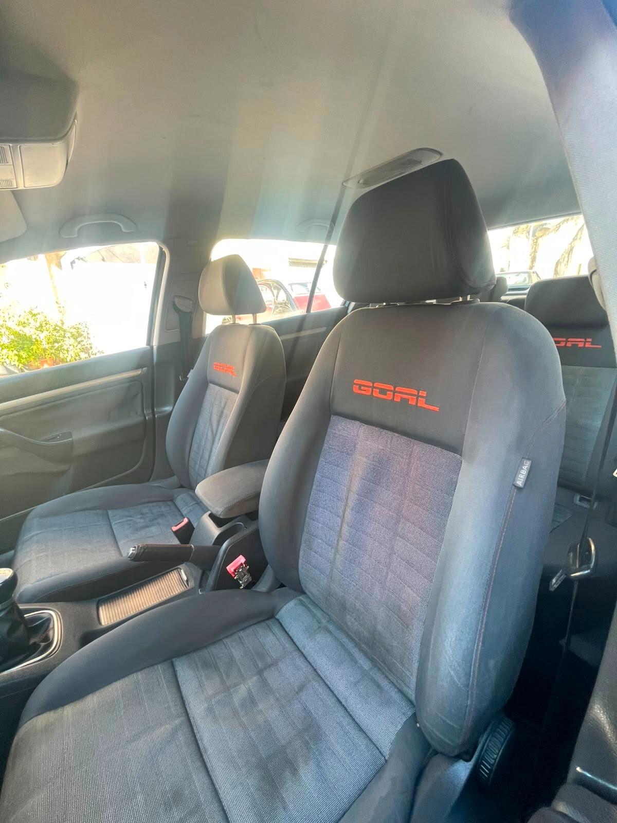 Volkswagen Golf 1.9 TDI 5p. Sportline