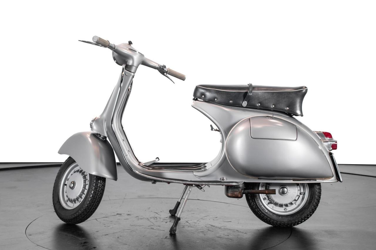 Piaggio Vespa 150 GS