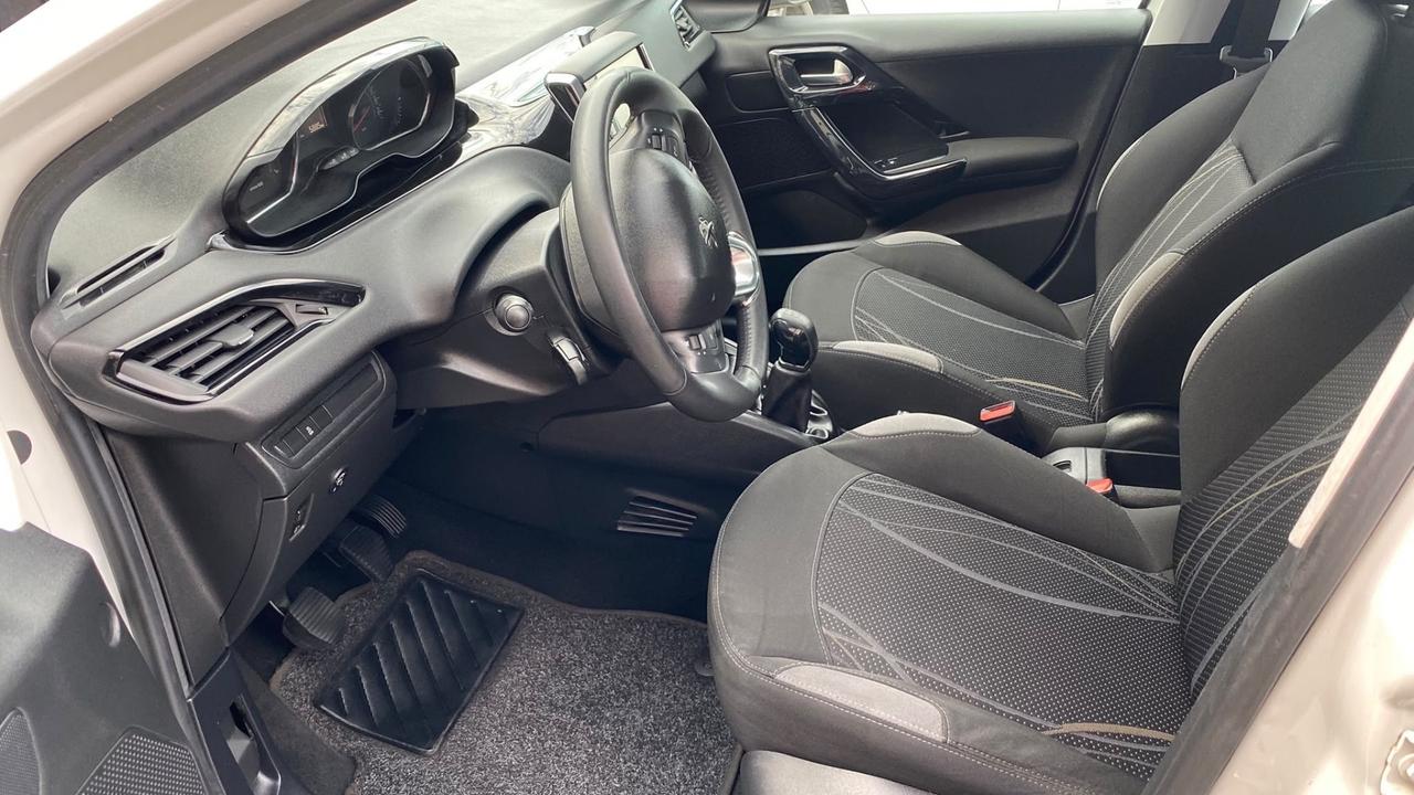 Peugeot 208 Autovettura GPL