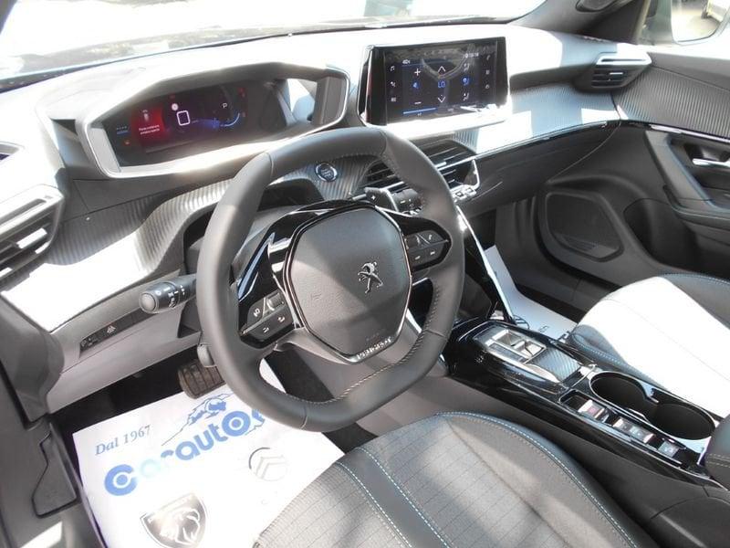Peugeot 2008 Allure Pk 130 EAT8 Fin 9Perfet Sc38%