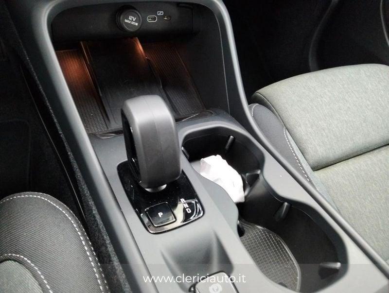 Volvo XC40 B3 automatico Core