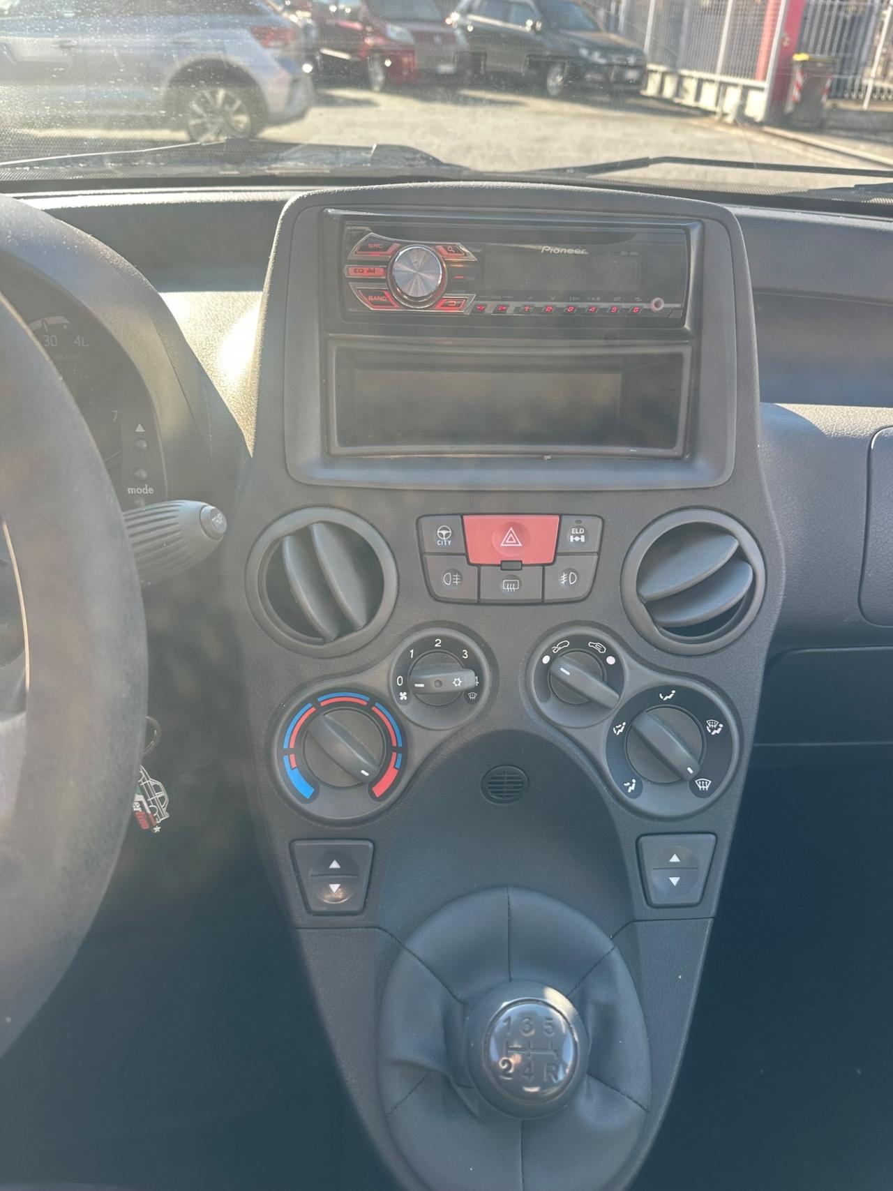 Fiat Panda 1.3 MJT 16V DPF 4x4 Climbing