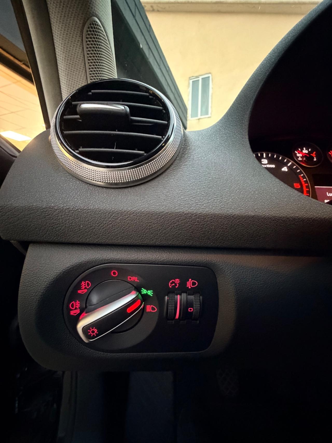 Audi A3 1.6 TDI 105 CV CR Ambition