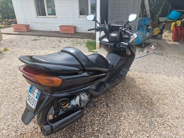 Yamaha Majesty YP 250