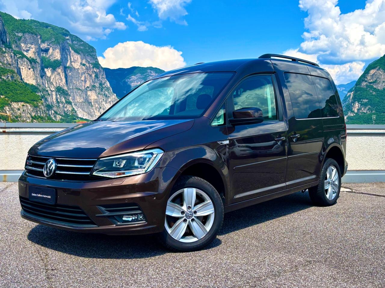 Volkswagen Caddy 2.0 TDI 122cv Comfortline 4Motion 6MT