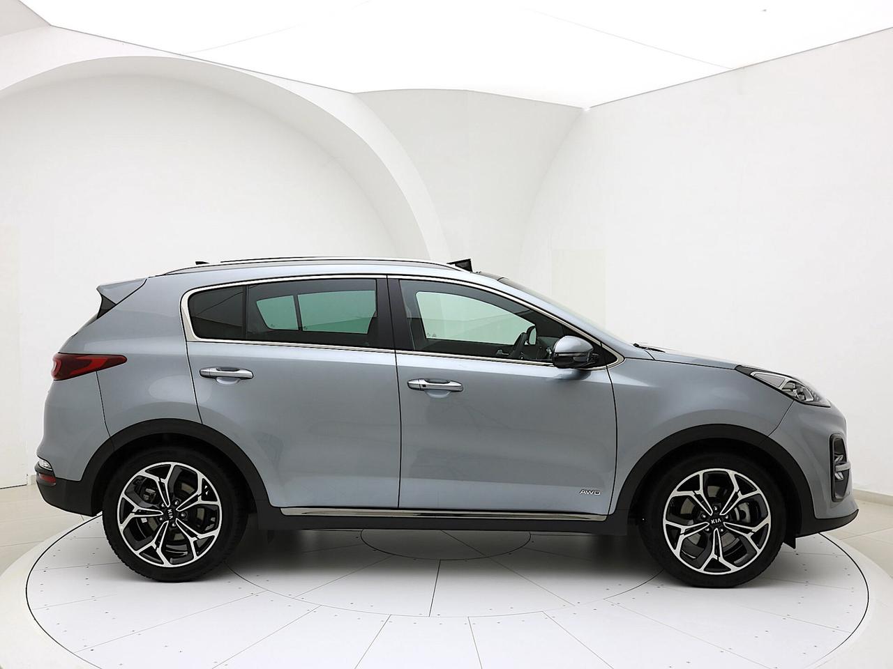 Kia Sportage 2.0 CRDI AWD Mild Hybrid GT Line TETTO