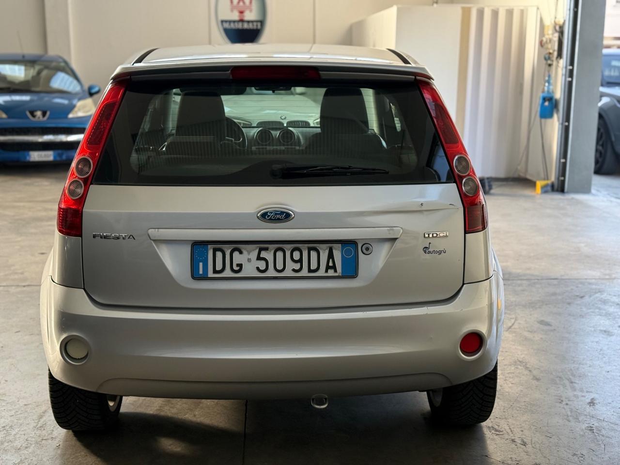 Ford Fiesta 1.4 TDCi 5p. Titanium
