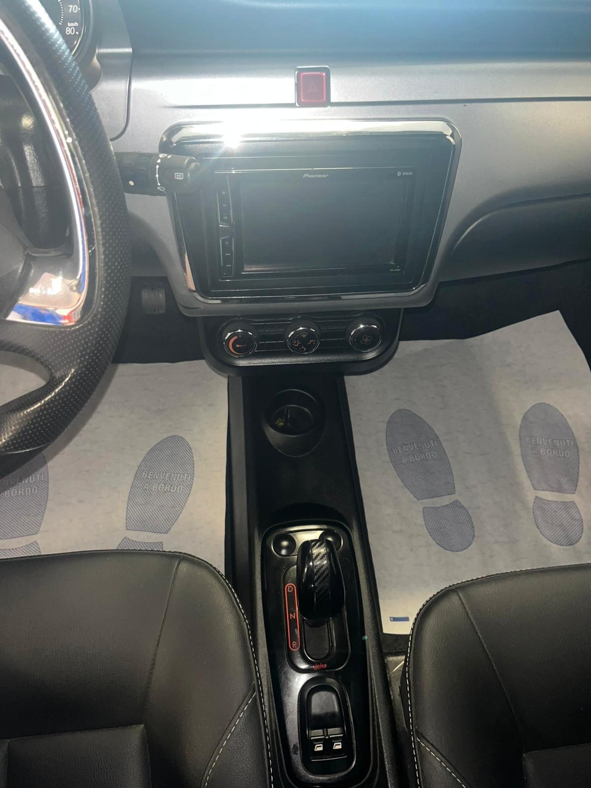 LIGIER JS 50 - IN OMAGGIO AVRAI UNA VACANZA PER TE E LA TUA FAMIGLIA!