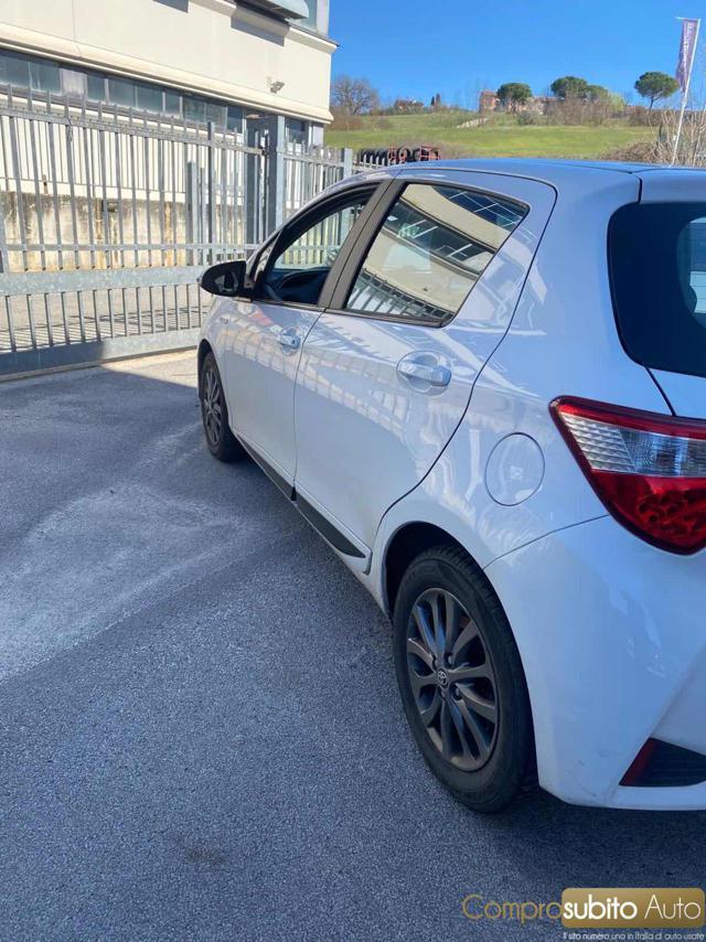 TOYOTA Yaris 1.5 Hybrid (Garanzia 12 Mesi inclusa )