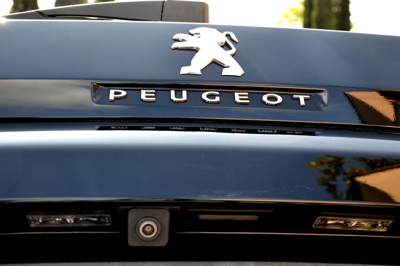 Peugeot 3008 NEW 1.5 BlueHDi 130CV EAT8 ALLURE **PREZZO VERO**