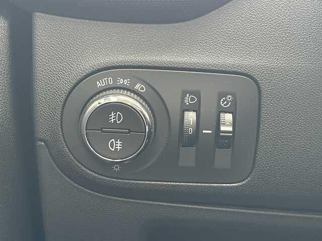 Opel Crossland 1.5 ECOTEC D 110 CV Elegance