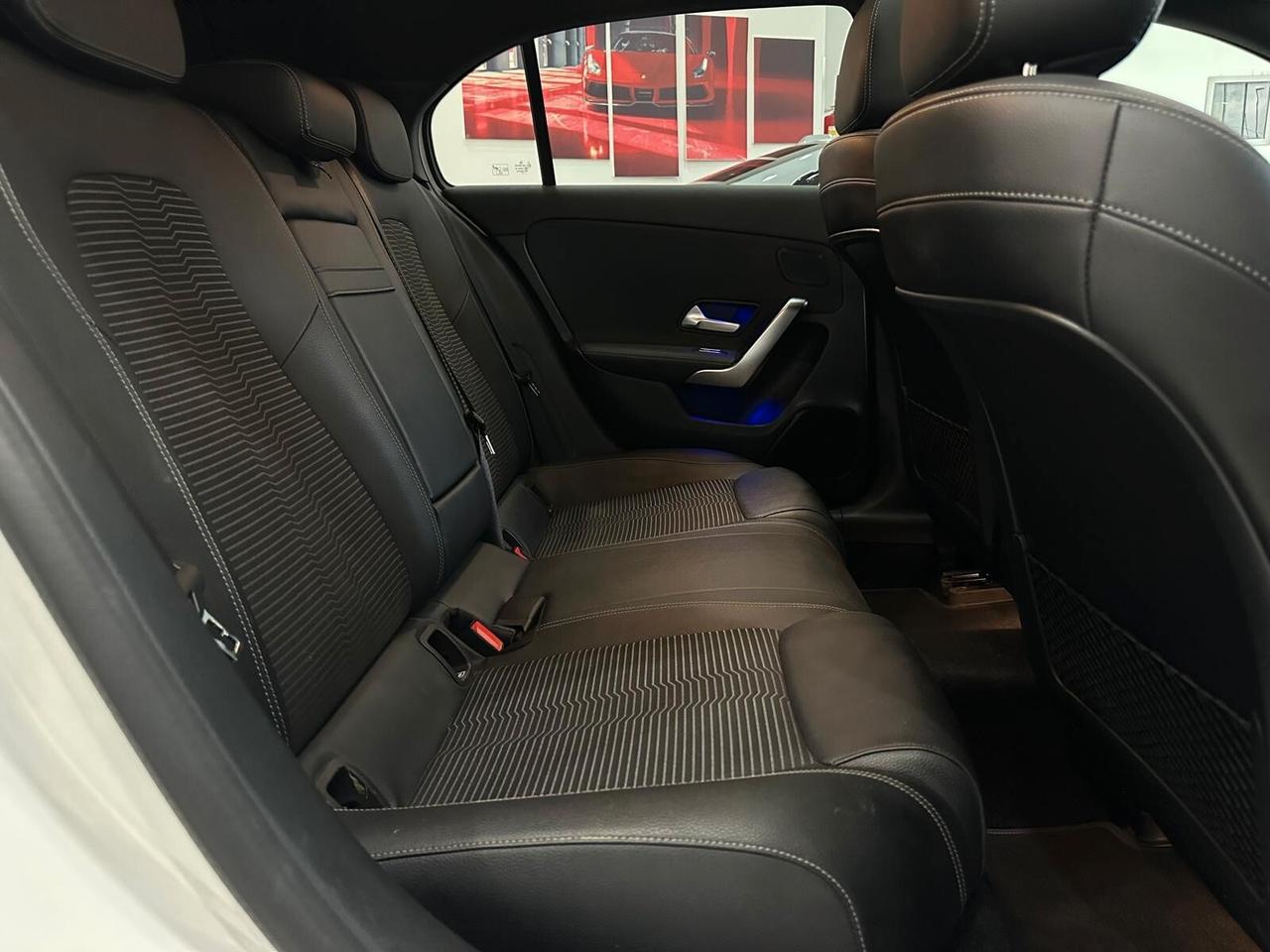 Mercedes-benz A 200 d Automatic Premium Night Pack