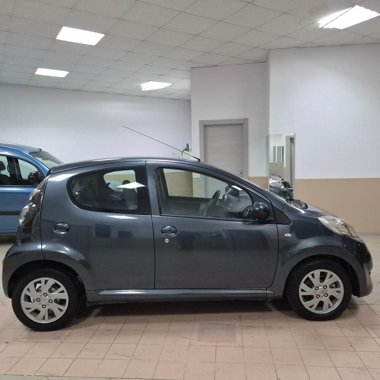 Citroen C1 1.0 3 porte airdream CMP-5 Amici